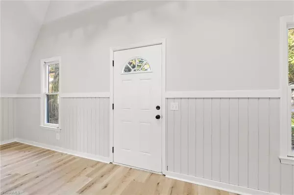 Winston-salem, NC 27106,2294 Bethabara RD