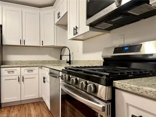 709 Habersham RD, High Point, NC 27265