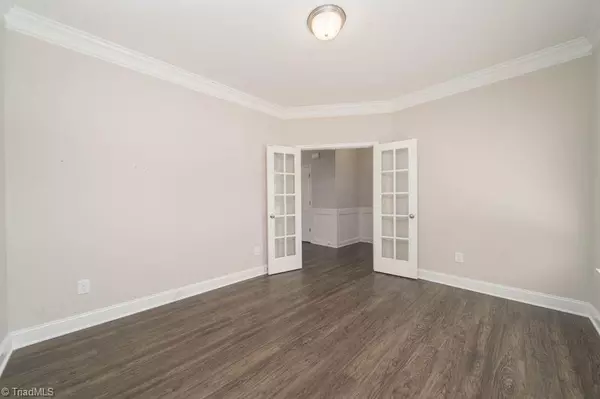 Walkertown, NC 27051,5252 Inigo CT