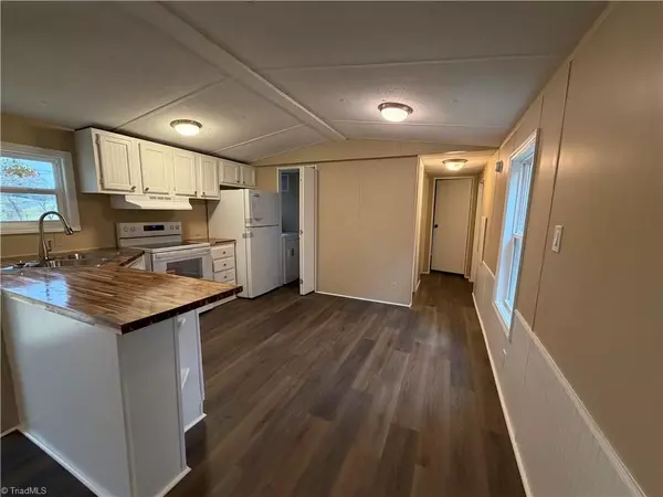 Pinnacle, NC 27043,1015 Patterson Farm RD