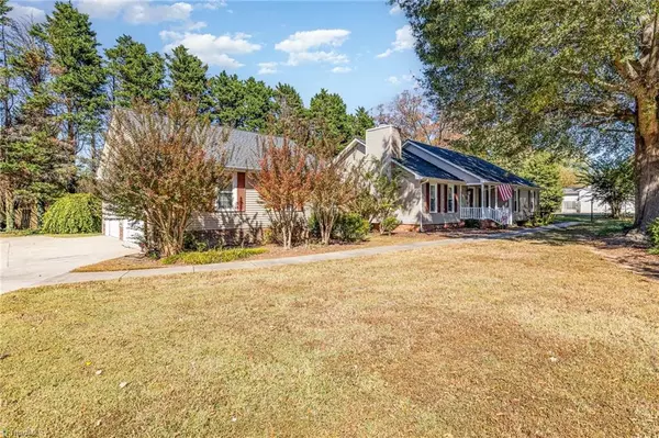 Burlington, NC 27215,2307 May DR