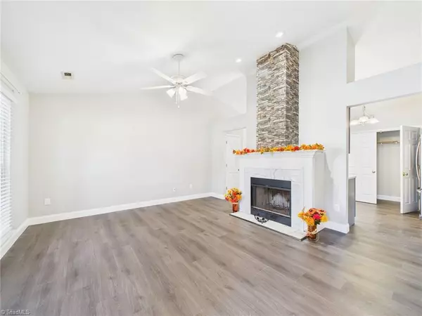 High Point, NC 27265,2126 Carlisle WAY