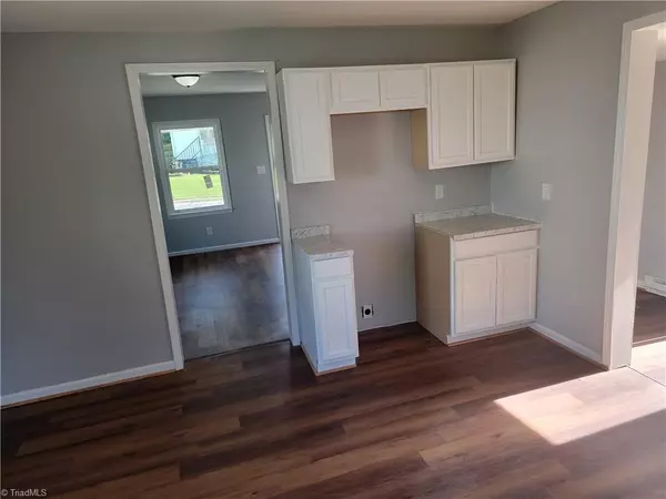 Reidsville, NC 27320,808 Sunset ST