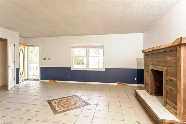 Walnut Cove, NC 27052,4044 Sundance DR