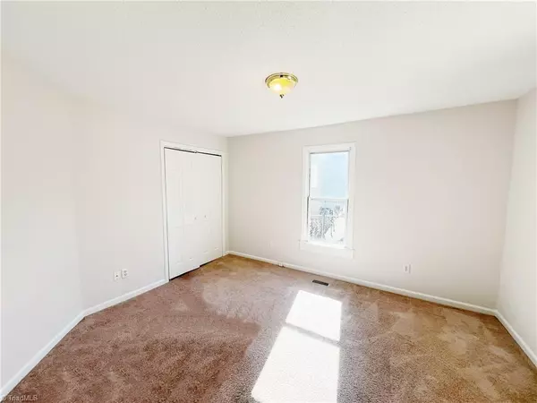 Greensboro, NC 27403,823 Silver AVE