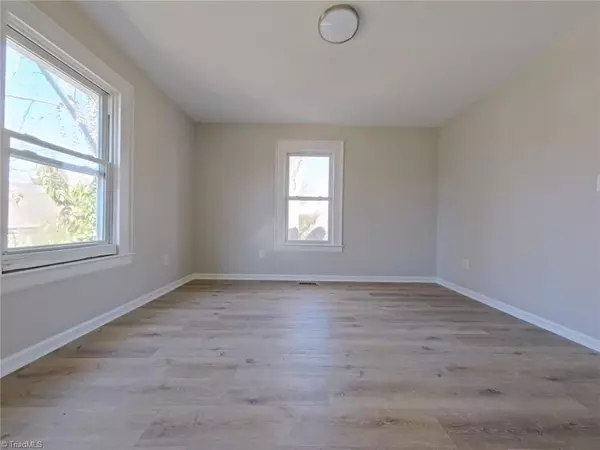 High Point, NC 27260,1205 West AVE