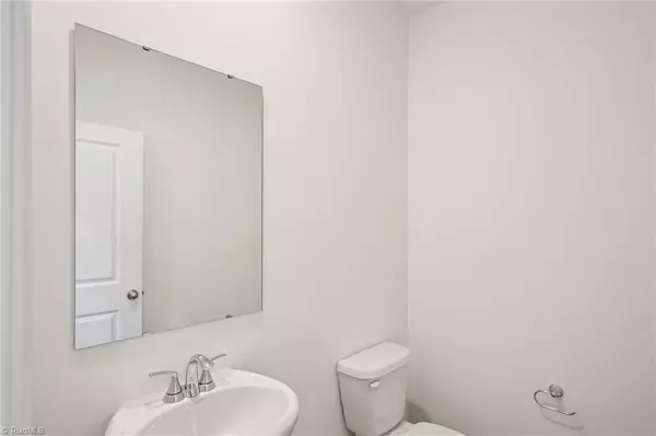 Salisbury, NC 28144,122 Pantego PL