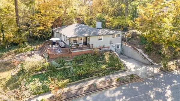 Greensboro, NC 27403,900 Willowbrook DR