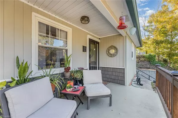 Greensboro, NC 27403,900 Willowbrook DR