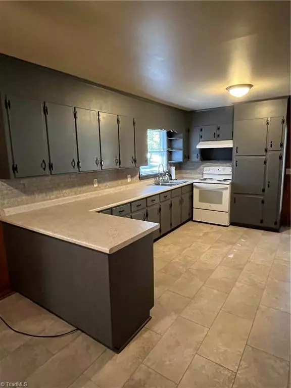 Mayodan, NC 27027,723 Virginia ST