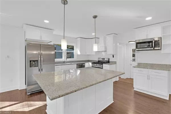 High Point, NC 27260,837 Willow PL