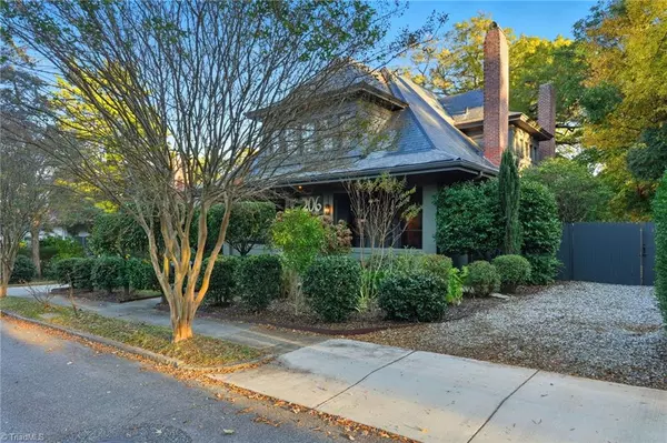 High Point, NC 27262,206 Louise AVE