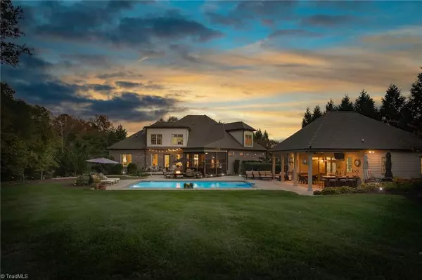 Oak Ridge, NC 27310,8404 Linville Oaks DR