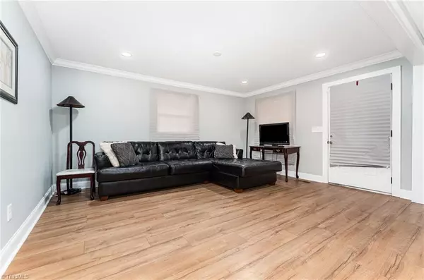 High Point, NC 27260,915 Park ST
