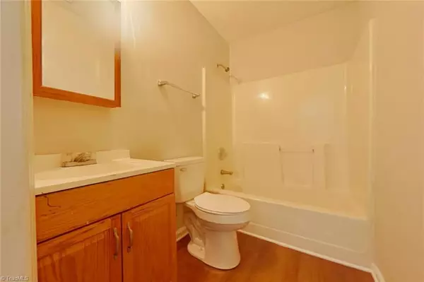 High Point, NC 27260,2619 Central AVE