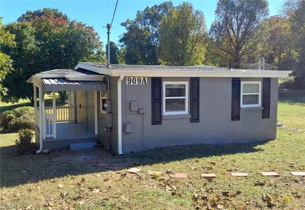 High Point, NC 27260,909 Old Thomasville RD #A