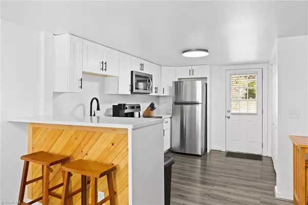 Lexington, NC 27295,13 Longview ST