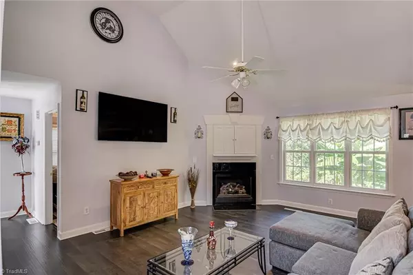 Winston-salem, NC 27104,5125 Old Plantation CIR