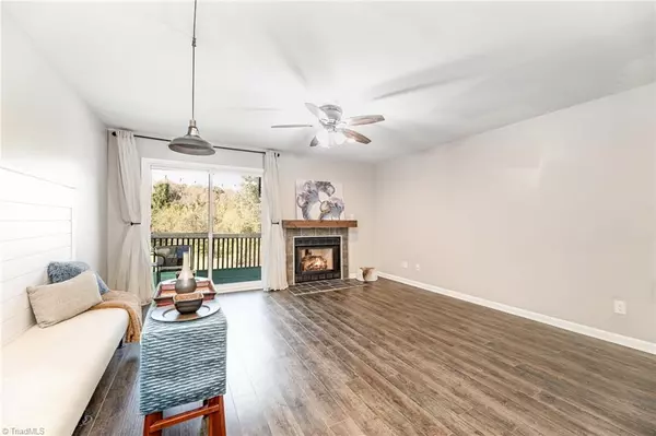 Winston-salem, NC 27106,1074 Hickory Glen RD