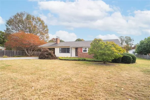 Greensboro, NC 27409,3612 Edgefield RD