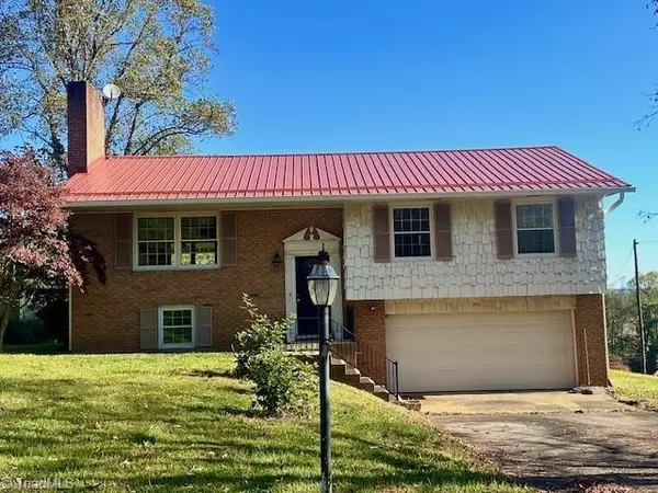 Millers Creek, NC 28651,275 Meadowbrook LN