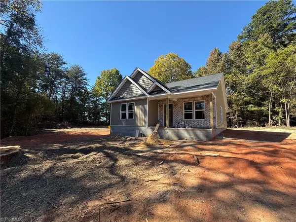 High Point, NC 27265,208 Brinkley PL