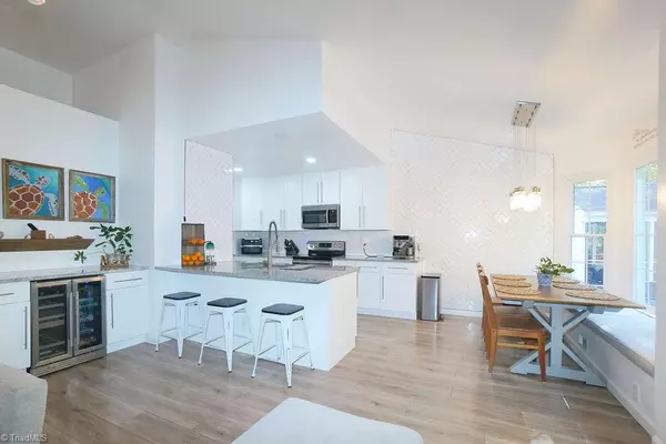 Greensboro, NC 27407,4917 Crofton Springs CT