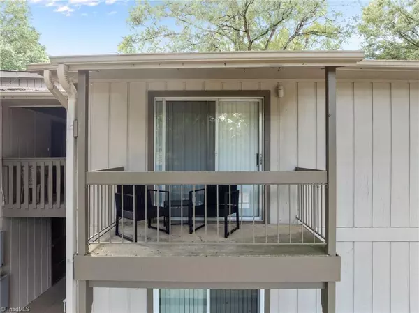 Winston-salem, NC 27103,2230 Sunderland RD #37E