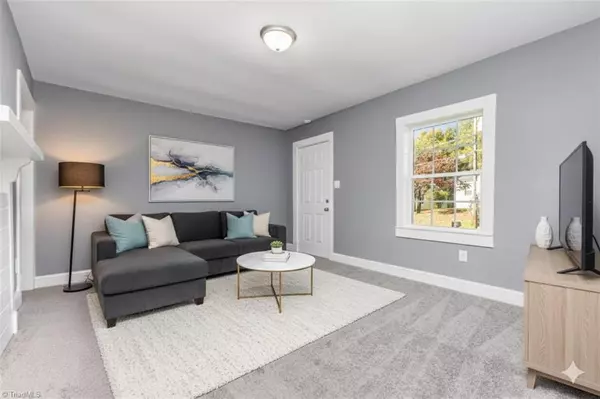 Burlington, NC 27215,516 Avon AVE