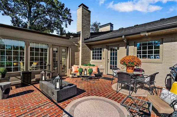 Greensboro, NC 27408,1902 Pembroke RD