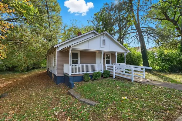 Winston-salem, NC 27107,2051 Bloomfield DR