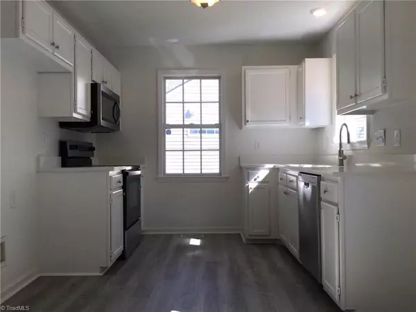 Greensboro, NC 27406,211 Old Treybrooke DR