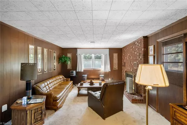 Winston-salem, NC 27107,574 Midway School RD