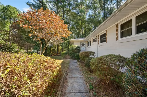 Winston-salem, NC 27107,574 Midway School RD