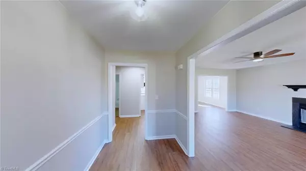 High Point, NC 27265,908 Basswood AVE