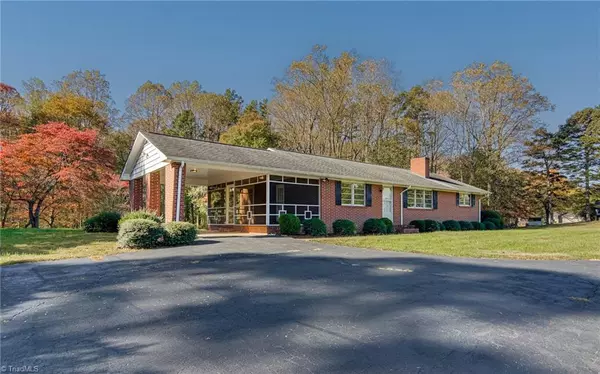 Winston-salem, NC 27105,3684 Beeson Dairy RD