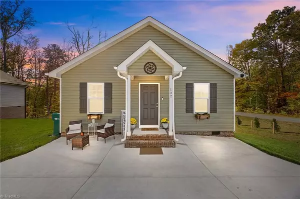 102 E Gene Hairston ST, Madison, NC 27025