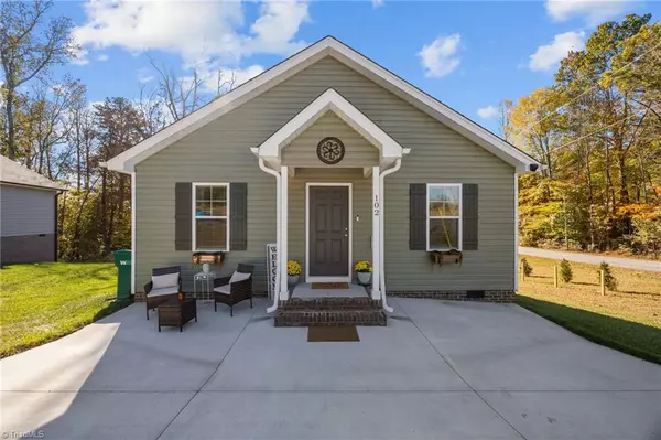 102 E Gene Hairston ST, Madison, NC 27025