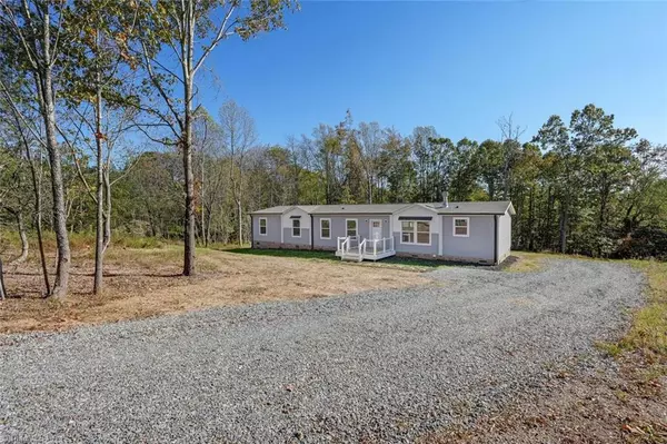 Stoneville, NC 27048,3673 US Highway 220 Bus