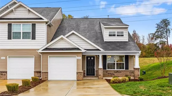 200 Berryfield DR, Greensboro, NC 27410