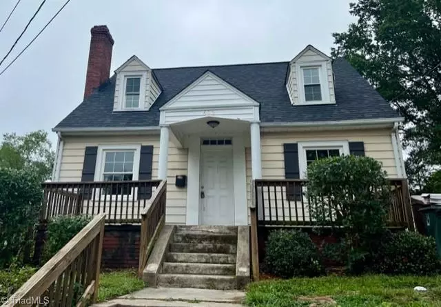 603 Mayflower DR, Greensboro, NC 27403