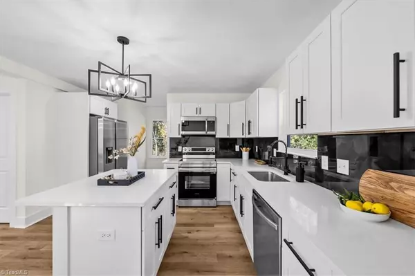 High Point, NC 27260,114 Eccles PL