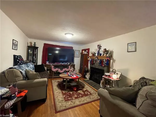 Mocksville, NC 27028,2418 US Highway 158