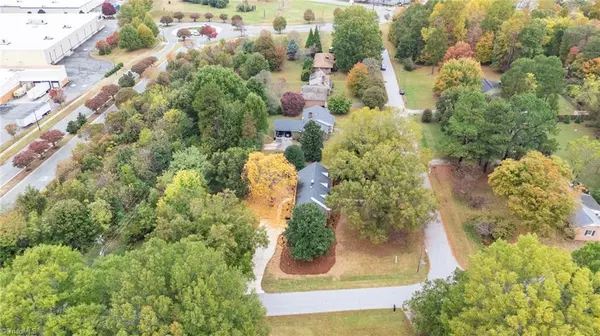 Burlington, NC 27215,1267 Westview TER