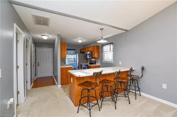 Winston-salem, NC 27103,3249 Hyde Place CIR