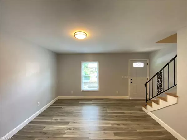 Winston-salem, NC 27104,331 Vineyard Park CT