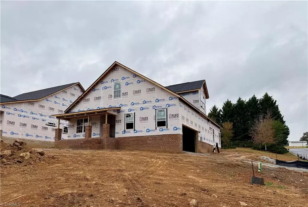 Asheboro, NC 27205,2613 High Meadow DR