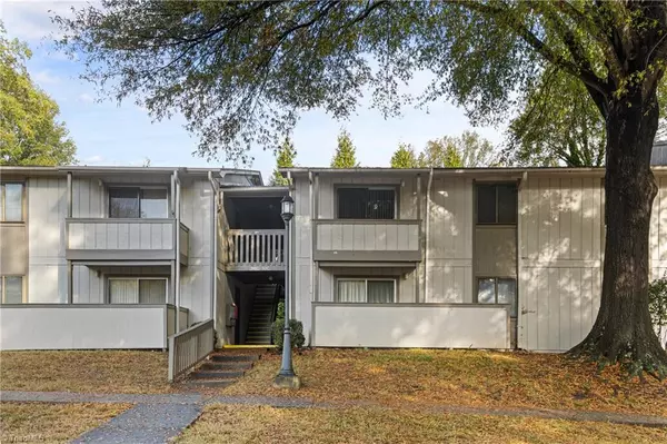 2235 Sunderland RD #97-C, Winston-salem, NC 27103