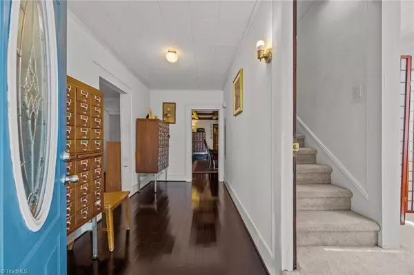 Columbia, NC 27925,118 S Broad ST