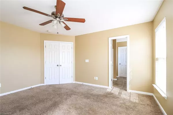 Winston-salem, NC 27107,140 Denby DR